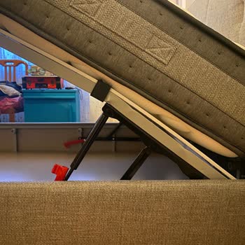 Yataş'tan Satın Aldığım Baza İki Saatte Yamuldu