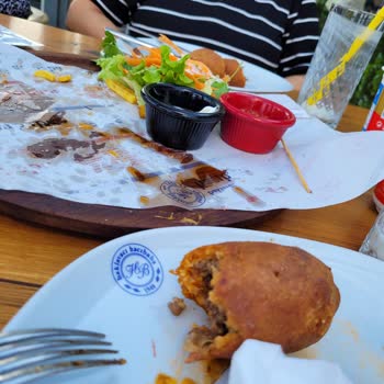 Baklavacı Hacıbaba Alacaatlı Hacıbaba Lokantası