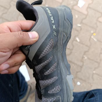 Salomon Ve Decathlon Ortaklaşa Milleti Mağdur Ediyor