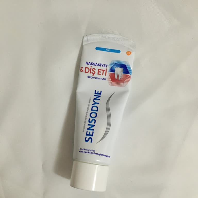Sensodyne Yara Ve Hassasiyet