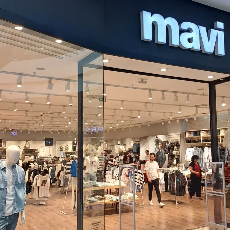 Mavi Sıfır Aldığım Ürünü Zorla Değiştirdiler Kotu Muamele