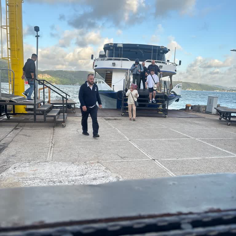 İBB - İstanbul Büyükşehir Belediyesi Saat Düzenlemesi Şart!