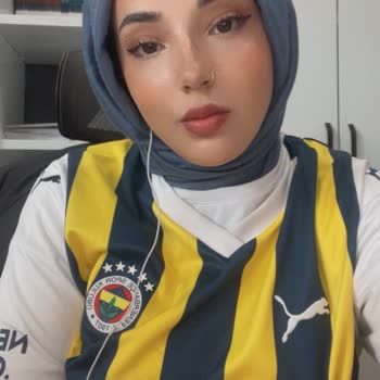 Fenerium Fenerbahçe Formasında Türk Bayrağı Yok