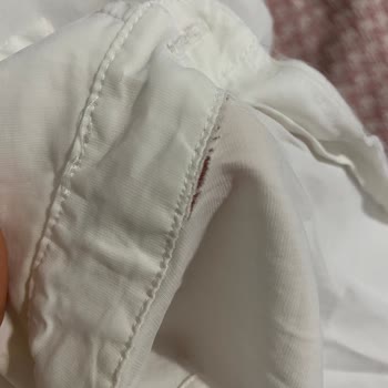 Be Blue Gömlekte Sökükler Oluyor Kalitesiz Maalesef:(