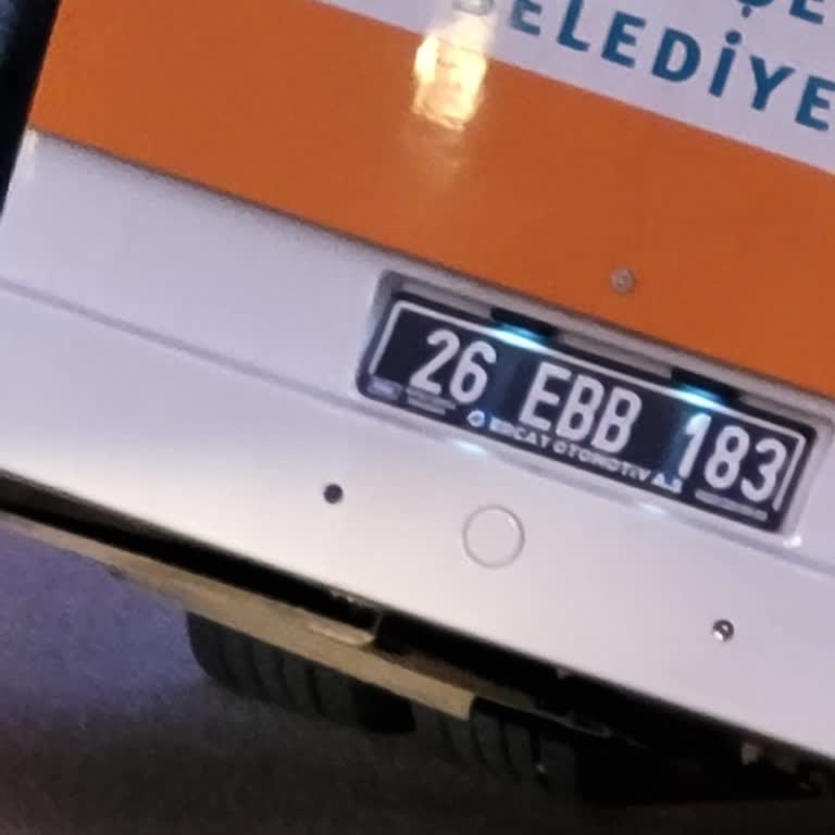 Eskişehir Büyükşehir Belediyesi Otobüs Şoförlerinin Duyarsızlığı