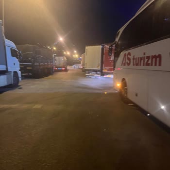 As Turizm Gideceğim Yere Gidemedim Kimlik T. C. İstenmeden Bindirdiler