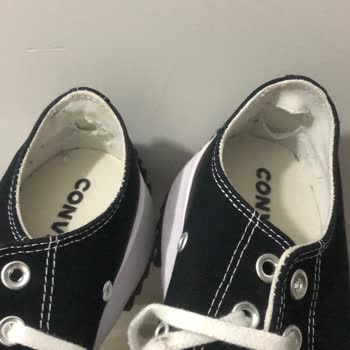 Converse Ayakkabıda Kısa Sürede Yırtılma Ve Olumsuz İnceleme Sonucu