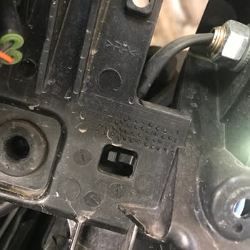 TVS Motor Parça Sorunu Far İskeleti