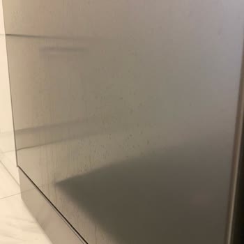 Altus Bulaşık Makinesi Kapağında Leke Oluştu