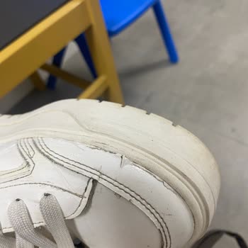 Bershka Ayakkabı Deforme Olması