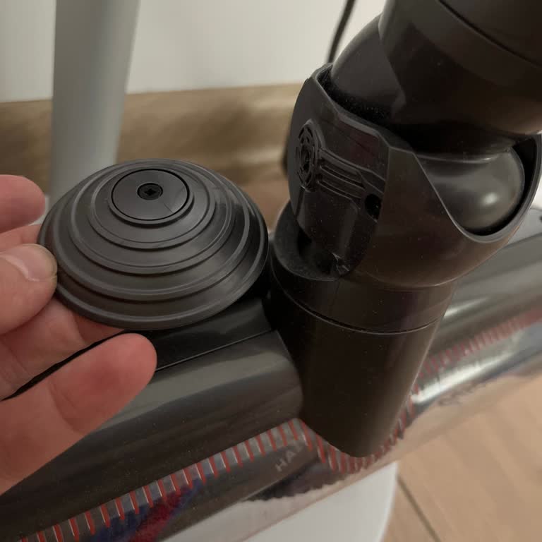 Dyson Gen5detect Kırılan Başlığın Tedariğinin Gerçekleşmemesi