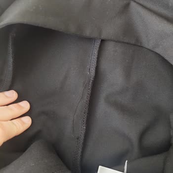 DeFacto Markalı Kumaş Pantolonun Dikişleri İlk Yıkamada Attı