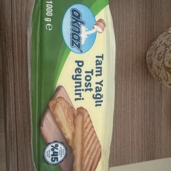 Aknaz Kaşar Peynirinde Küf