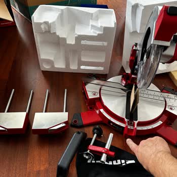 Einhell TE-MS 18/210 Anfrage bezüglich der fehlenden Teile wurde prompt abgelehnt