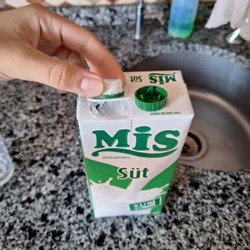 Gönenli Süt Ve Süt Ürünleri Mis Sütün Kapağı Bozuk Olması