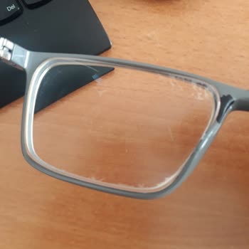 SEIKO Marka Gözlük Camı Atasun Gözlük Çerçevesi Kaliteli Değil