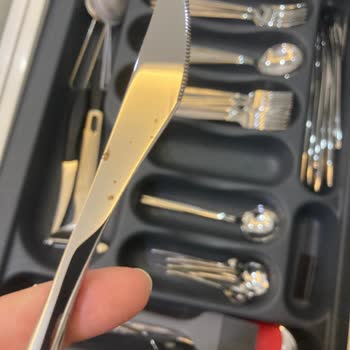 Karaca Züccaciye Karaca Çatal Kaşık Bıçak Seti Hemen Paslanıyor