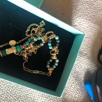 Blondies Takı Mahalle Arasından Alırsan Bu Olur!