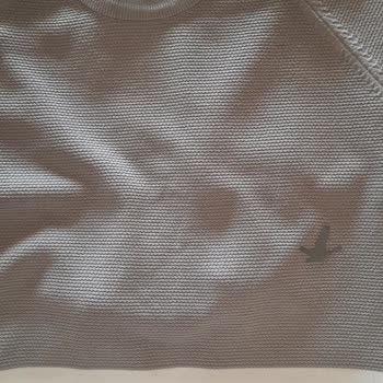 Beymen Club Ürün Logosu Deforme