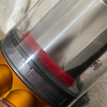 Dyson V15 Ürün Arızası Sonrası Değişimi 2. El Toplama Bir Ürünle Yaptı