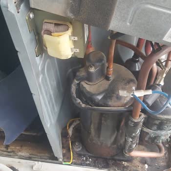 Коррозия компрессора наружного блока кондиционера Midea