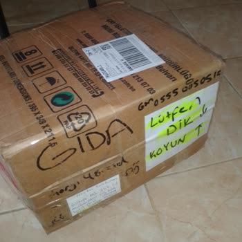 MNG Kargo'da Yaşanan Paket Hasarı Ve Yanıltıcı Bilgi Sorunu