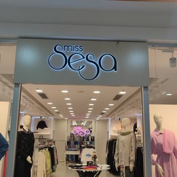Miss Sesa Yetkililerinin Yetersizliği Ve Üslupsuzluğu