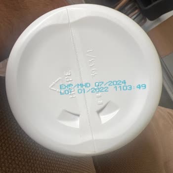 Supplementler Tarihi Geçmiş Ürün Gönderdi