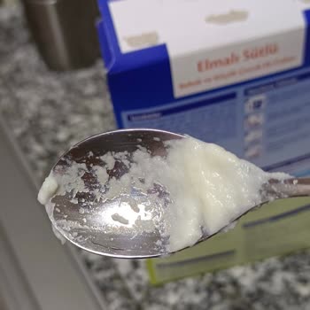 Внутри детской каши Hipp Organik оказался волос.