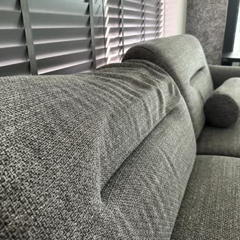 IKEA'nın 10 Yıl Garantili Köşe Takımı 2 Yılda Kullanılamaz Hale Geldi!