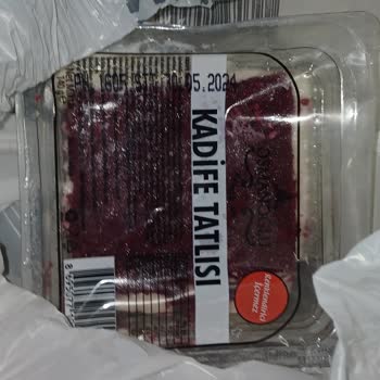 BİM Max Kalitesi Tatlılar Bozuk