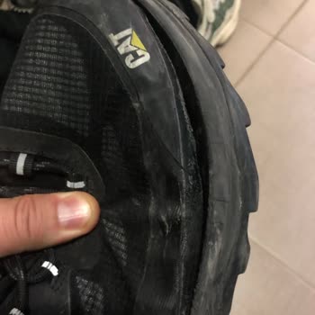 Yeşil Kundura Cat Marka Outdoor Pişmanlıktır