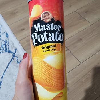 Master Potato Cipsinde Plastik Yapışık Haldeydi