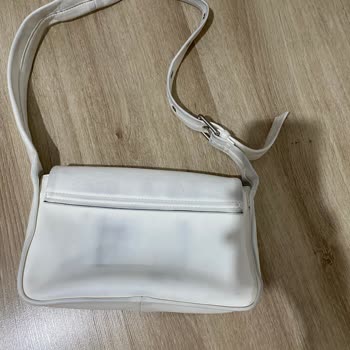 Boyner Calvin Klein Markalı Renk Değişimine Uğrayan Çanta