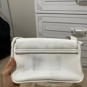 Boyner Calvin Klein Markalı Renk Değişimine Uğrayan Çanta