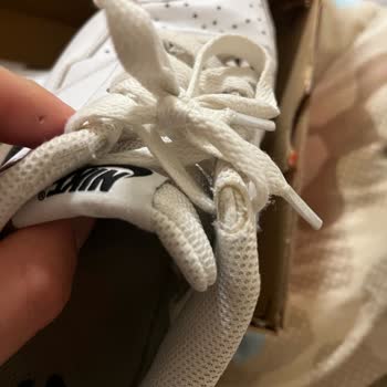 Garanti Kapsamında Olmayan Nike Ayakkabı Sorunu
