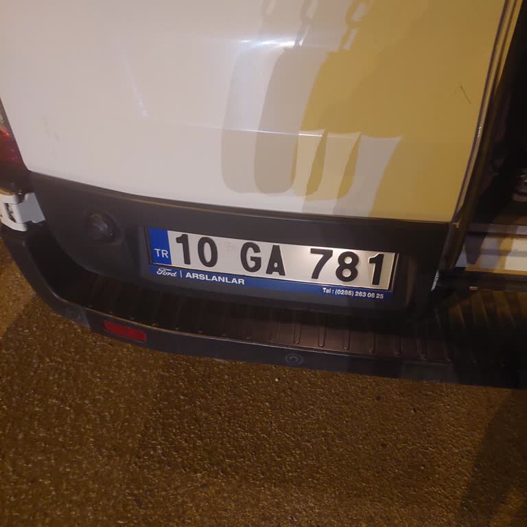 VIP Balıkesir Turizm Balıkesir Vip Otobüsünde Yol Üstünde İndirilme Sorunu