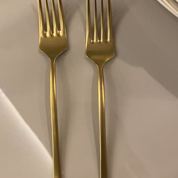 The Mia Lütfen Üretim Hatasını Kabul Etsin Ve Mağduriyetim Giderilsin