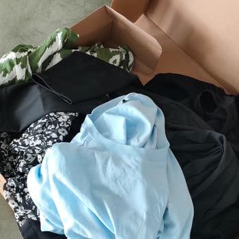 LCW Özensiz Sipariş Teslimi