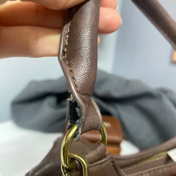 Stradivarius Çantanın Kısa Sürede Yırtılması!