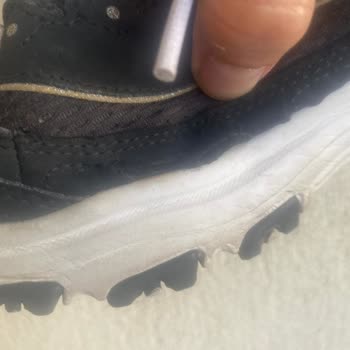 Skechers Ana Dikişlerde Açılma