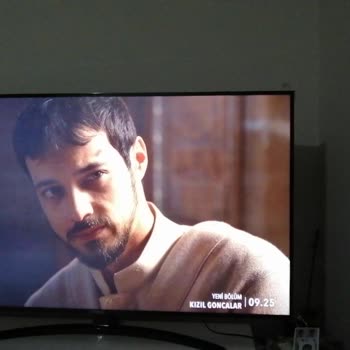 LG Televizyon Ekranda Yatay Çizgiler, Dalgalanma Ve İçinden Ses Gel.