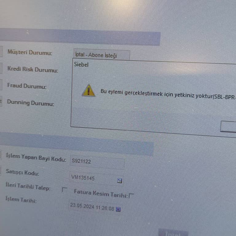 Vodafone Hattımı Kapattı, Çözüm Üretmiyor.