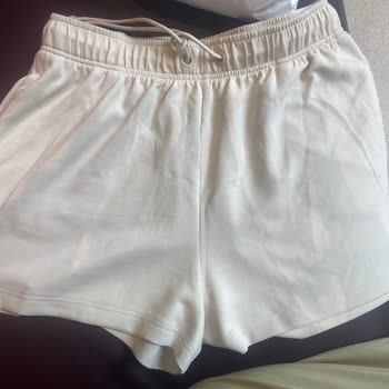 Oysho Giyim Buyaka Mağaza Çalışanlarının Uygunsuz Ve Haksız Tutumu!