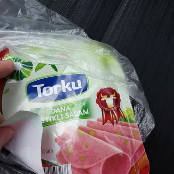 Torku Ekşimiş, Bozuk Salam