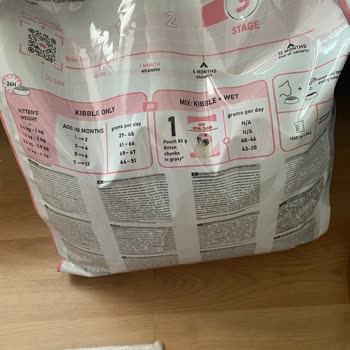 Royal Canin Kitten 10 кг Поддельный корм