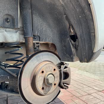 Michelin Marka Sıfır Ve Pahalı Lastikler Alıyorsunuz, İlgilenmiyorlar