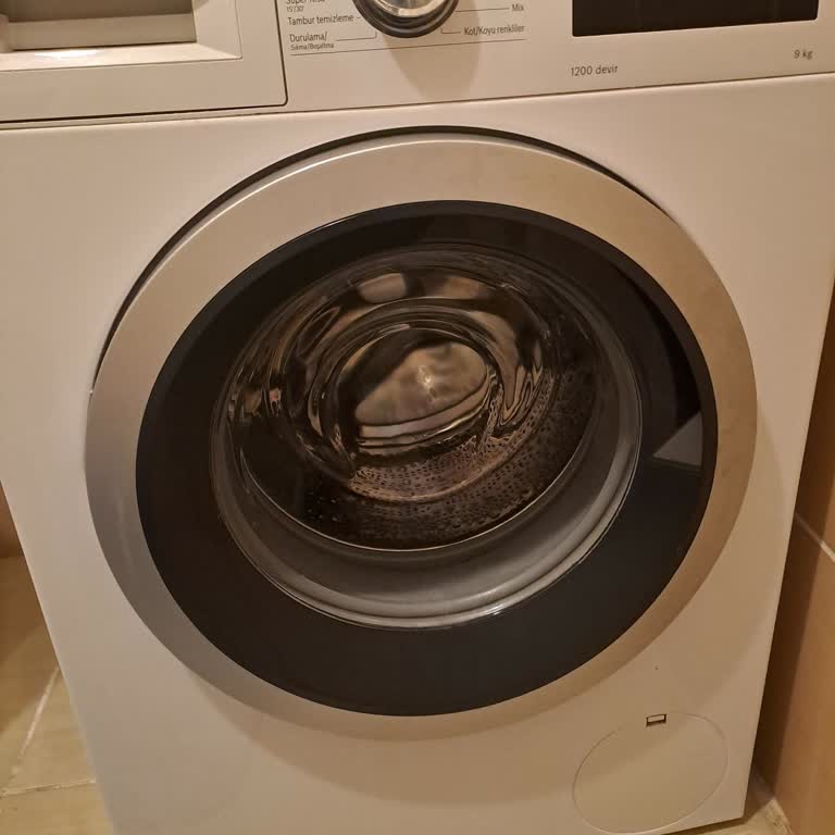 Bosch Termoteknoloji Bosch Çamaşır Makinesi Programlar Arasında Değişiklik Yapıyor