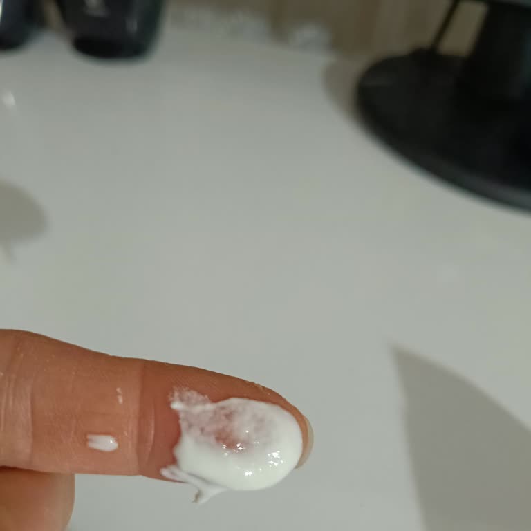 Bepanthol Diaper Cream Issue: Changed Texture and Color