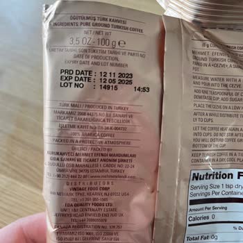 Kurukahveci Mehmet Efendi Öğütülmüş Kahve İçinde Garip Beyaz Plastik Parça